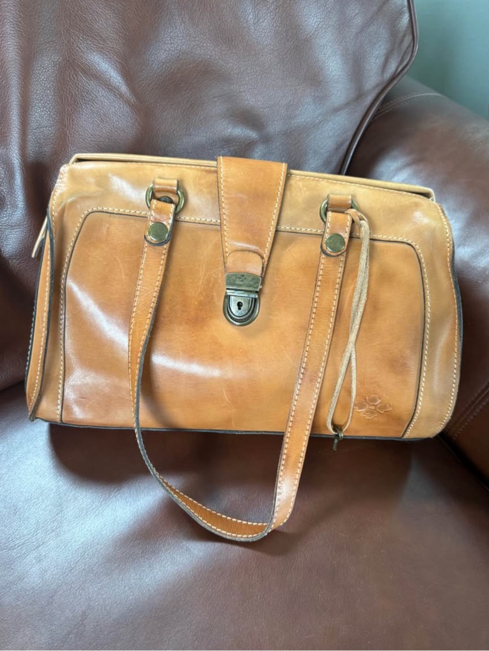 Patricia Nash Doctor Style Bag